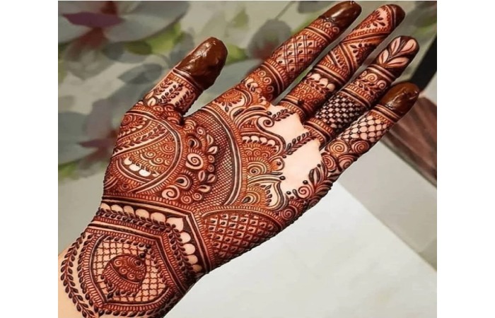 New Mehndi Design Photo