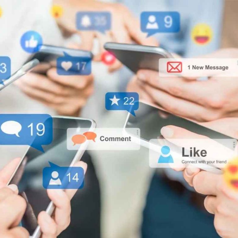 Social Media_ Transforming Communication and Connection in the Modern World